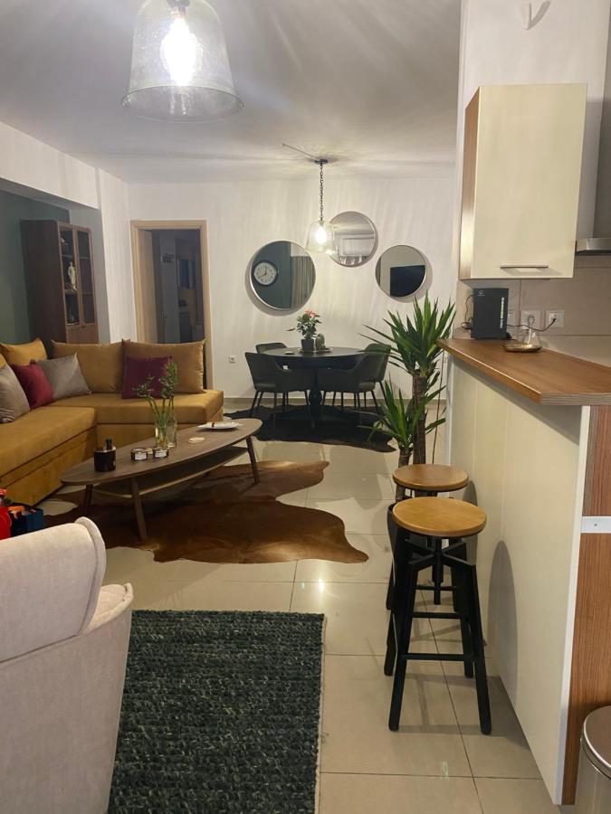 Little John Luxury Apartment Pire Dış mekan fotoğraf