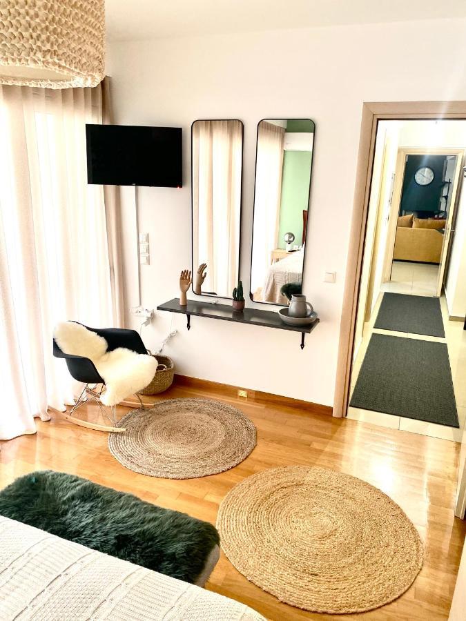 Little John Luxury Apartment Pire Dış mekan fotoğraf